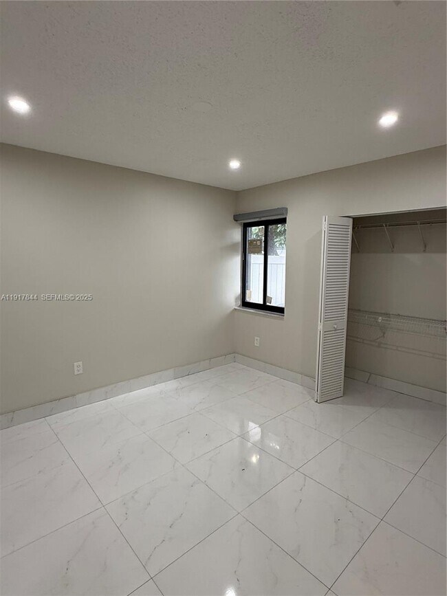 Building Photo - 14480 SW 112th St