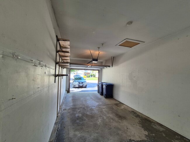 Building Photo - 7835 Darien Lakes Dr