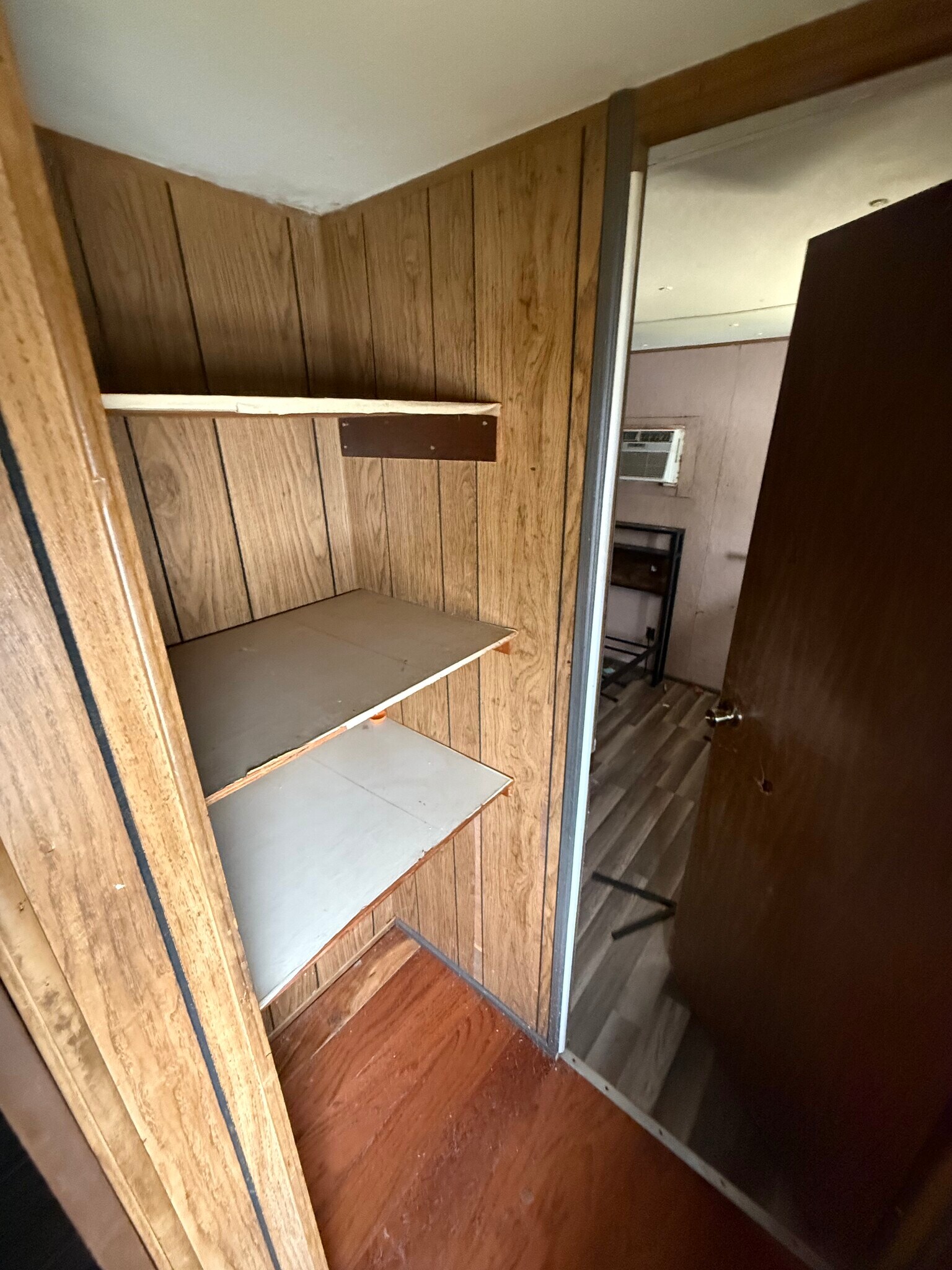 Building Photo - 920 Boardwalk Ln