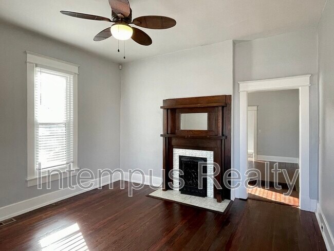 Building Photo - 1512 Meridian St