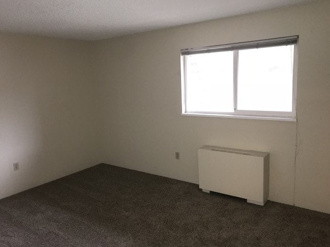 Building Photo - 2BD/1.5BA Boulder Condo *No Undergrads*