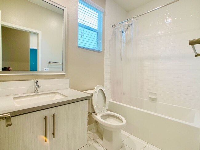 Building Photo - Modern 4BR Home in Irvine Great Park | Resort-Style Amenities & Top Schools