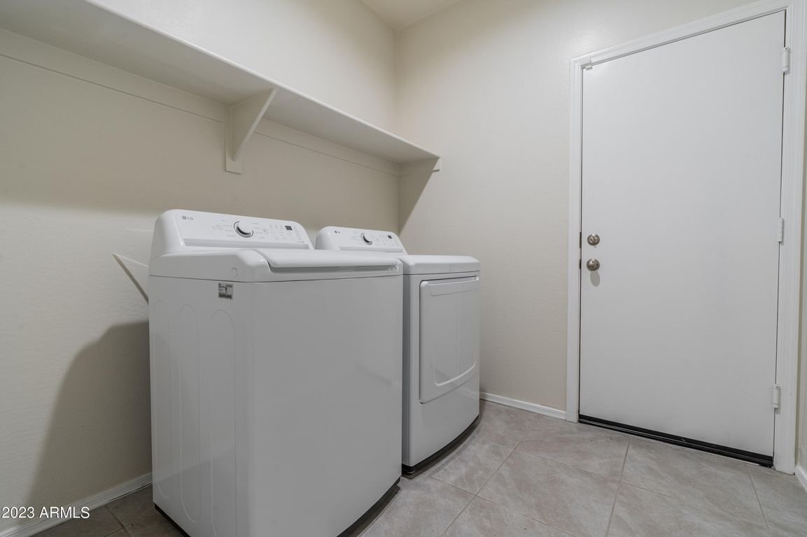 Building Photo - 5206 Gummite Dr