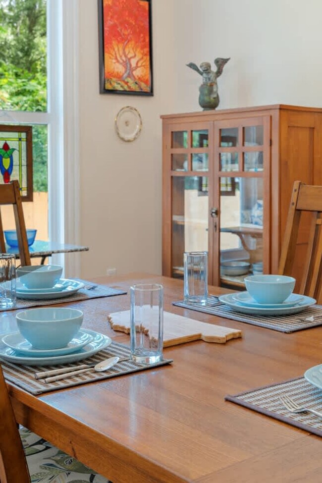 Building Photo - 509 Dabbs St