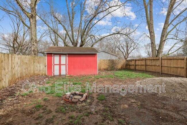 Building Photo - 5322 Newport Rd