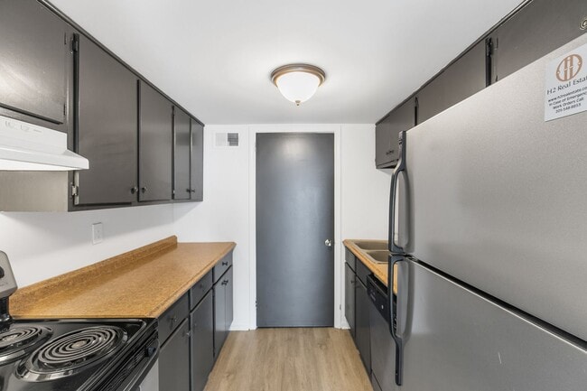 Interior Photo - Terrace View