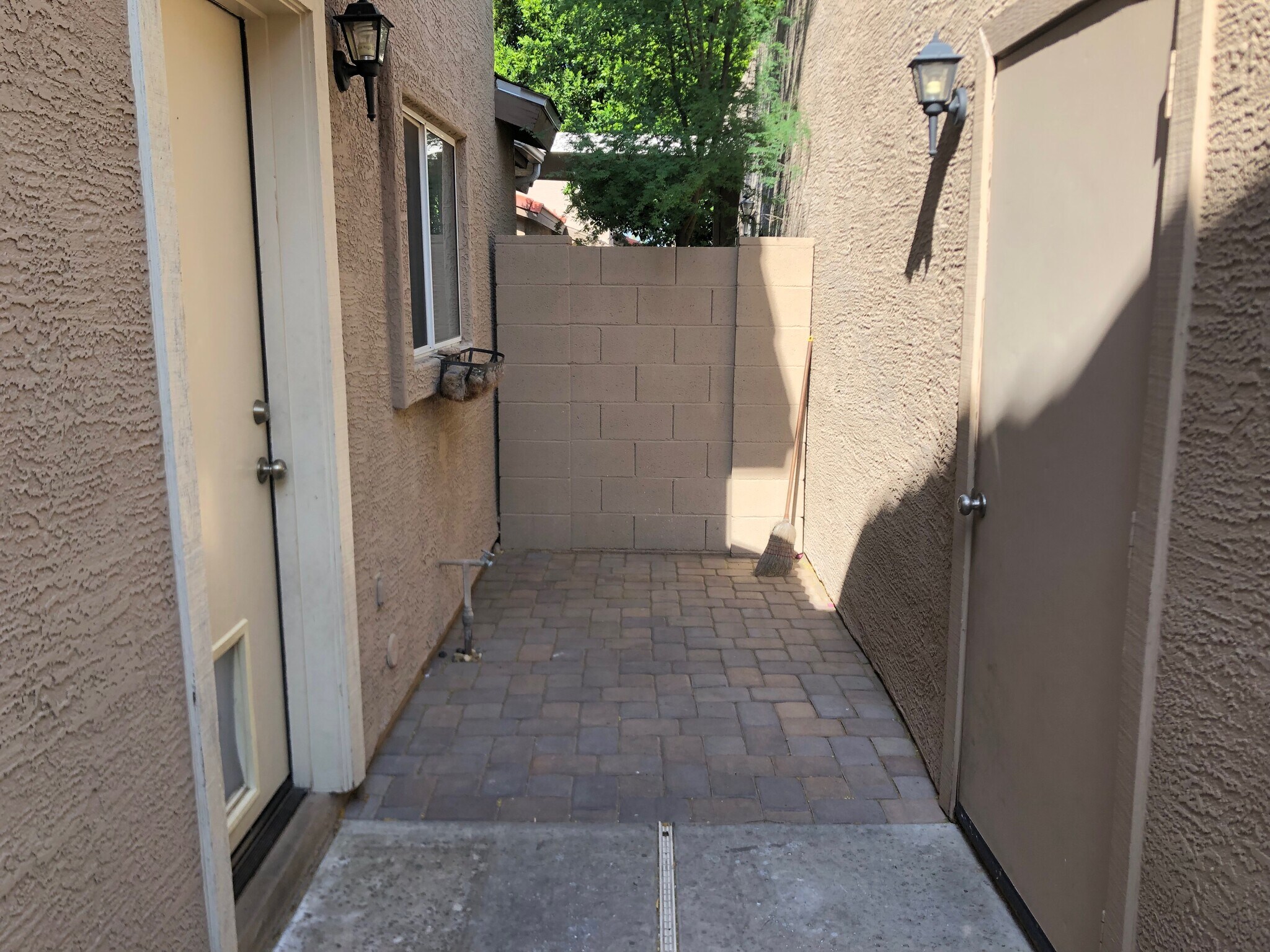 Building Photo - 17610 N 17th Pl