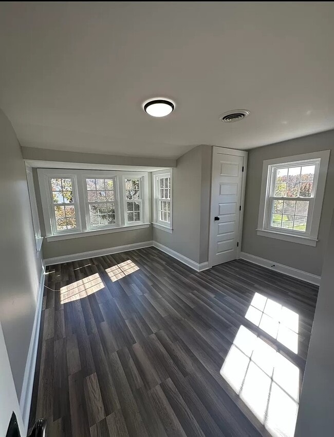 Building Photo - 3428 Littlestown Pike