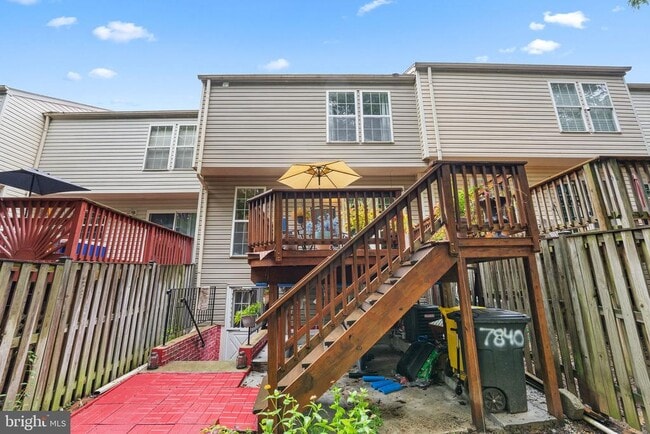 Building Photo - 7840 Foxfarm Ln