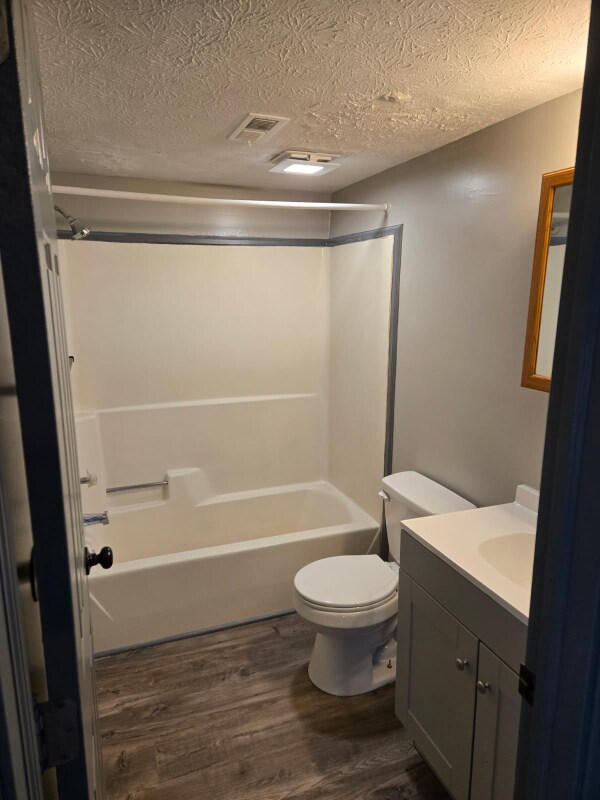 Building Photo - 32 Scioto Dr