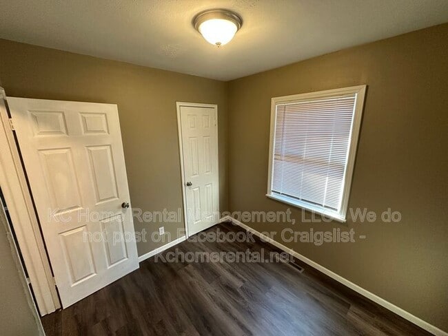 Building Photo - 5411 N Indiana Ave