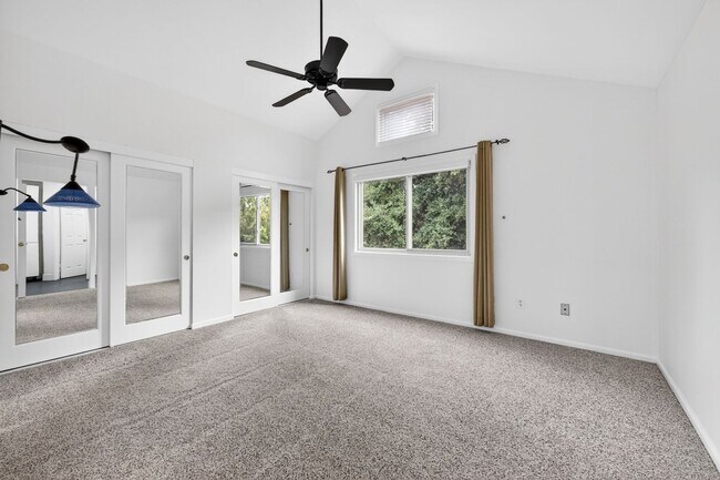 Building Photo - Luxury Living in Danville Ranch – Views, Solar & Prime Location!