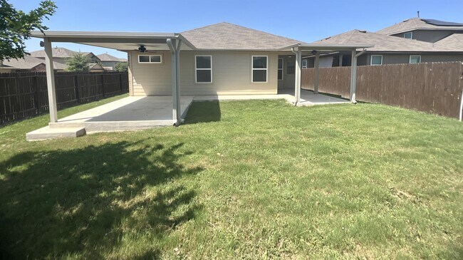 Building Photo - 10822 Shaenmeadow