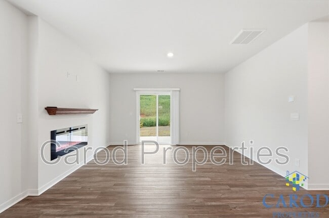 Building Photo - 231 Brinkley Dr