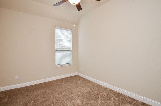 Building Photo - 27515 Huggins Crest Ct