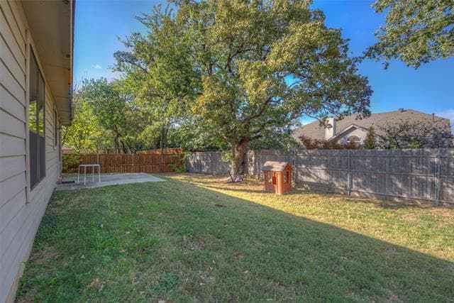 Building Photo - 2613 Weslayan Dr