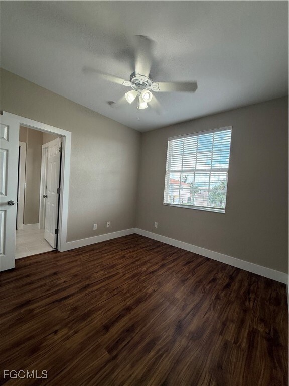 Building Photo - 8689 Spring Mountain Way