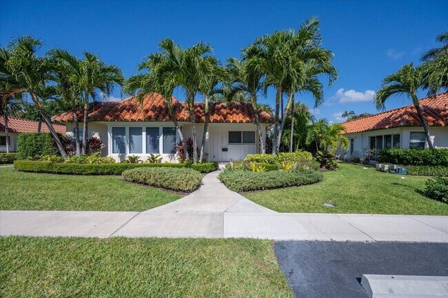 Building Photo - 1371 Lands End Rd