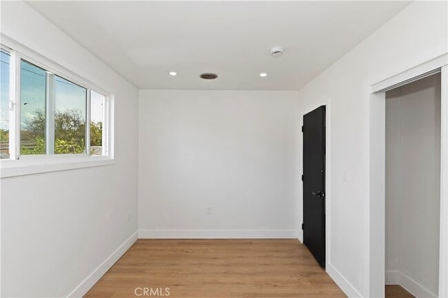 Building Photo - 7830 Casa Blanca St