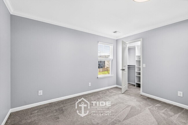 Building Photo - Spacious Living in Moncks Corner