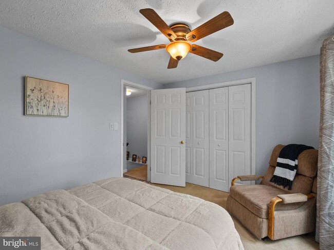 Building Photo - 1636 Fieldthorn Dr