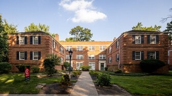 Building Photo - North Moreland Courts Apartments