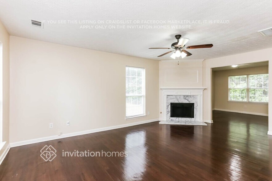 Building Photo - 8157 N Sterling Lakes Dr