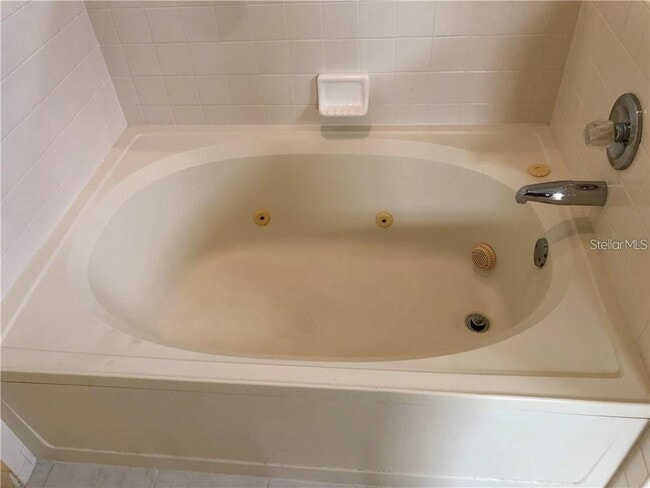 Building Photo - 369 Sterling Dr