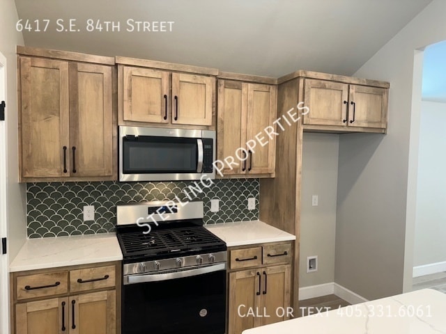 Building Photo - 6417 SE 84th St