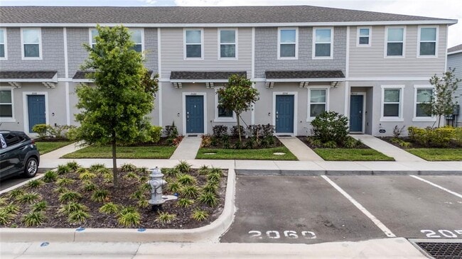 Building Photo - 2060 Viewfinder St