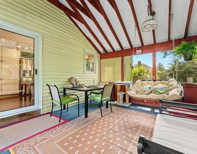 Building Photo - 9 Pleasantview Terrace