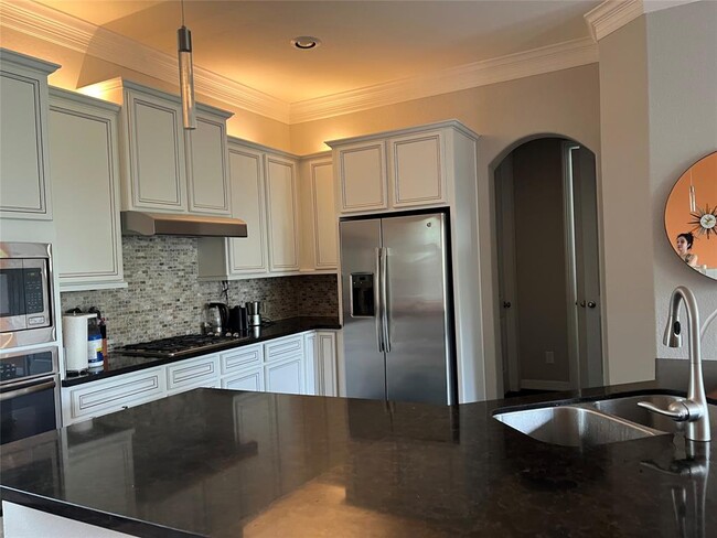 Building Photo - 12279 Oxford Cres Cir