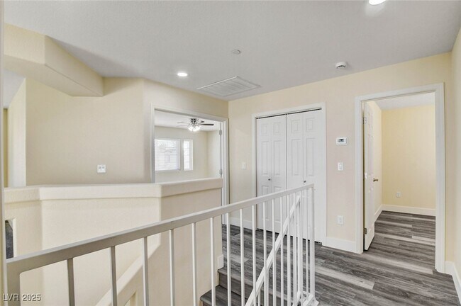 Building Photo - 8824 Cornwall Glen Ave