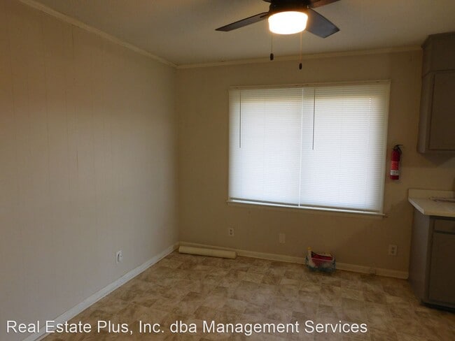 Building Photo - 3 br, 1 bath House - 1718 Wintergreen Road