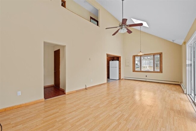 Building Photo - 37 St Georges Ave