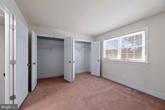 Building Photo - 129 Merryman Ct