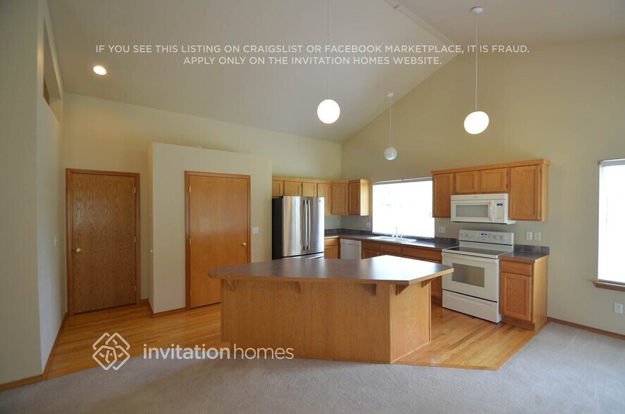 Building Photo - 13016 73rd Ave Ct E