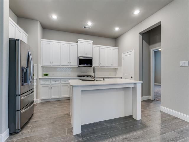 Building Photo - 16713 Spence Park Ln