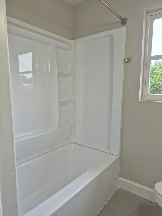 Building Photo - Welcome home