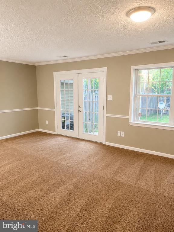 Building Photo - 3236 Ryon Ct