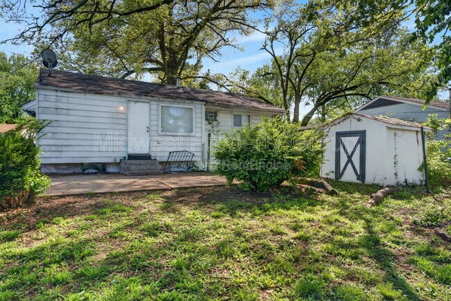 Building Photo - 257 Glen Garry Rd