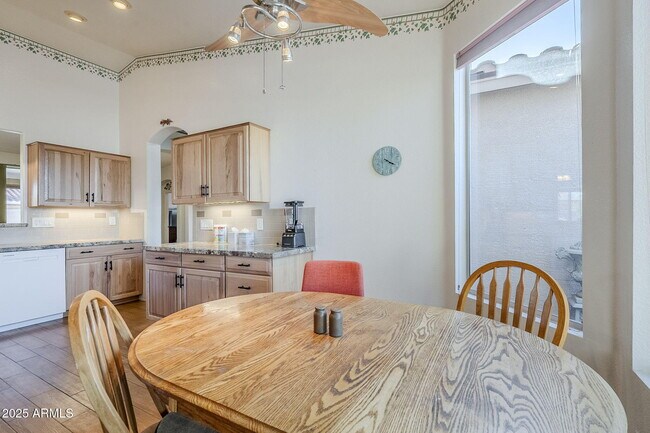 Building Photo - 4269 E Cassia Ln