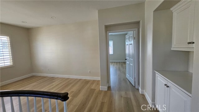 Building Photo - 2566 Pearblossom St