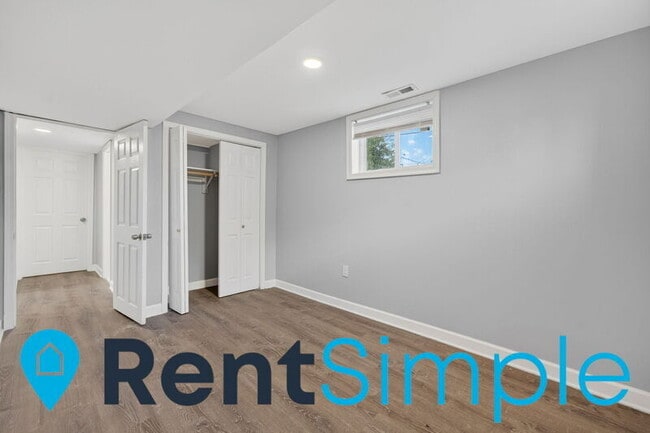 Building Photo - 1433 California St