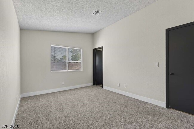 Building Photo - 6529 Pinon Pine Way