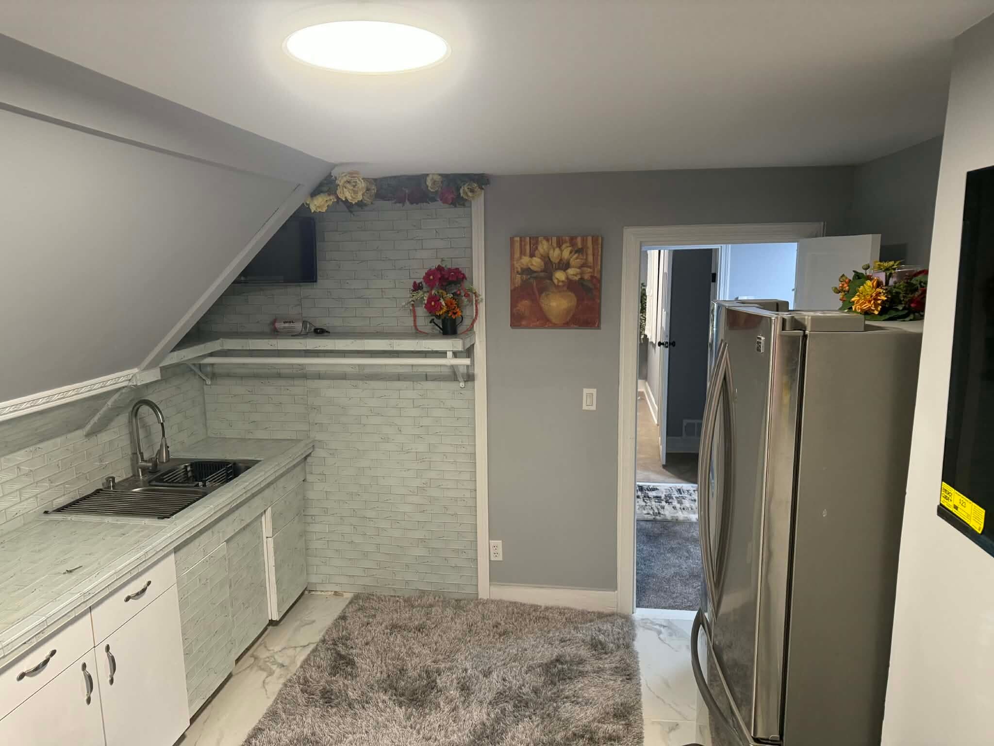 Building Photo - 42 Gage St