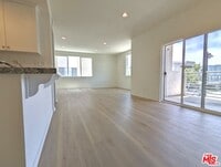 Building Photo - 13024 Union Ave