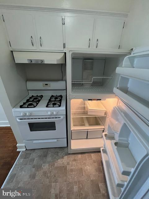 Building Photo - 10 Railroad Ave