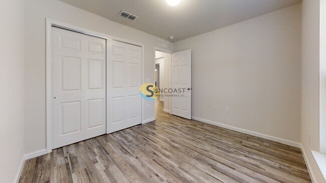 Building Photo - Gorgeous BRAND NEW 2BR/2BA Duplex for Rent...