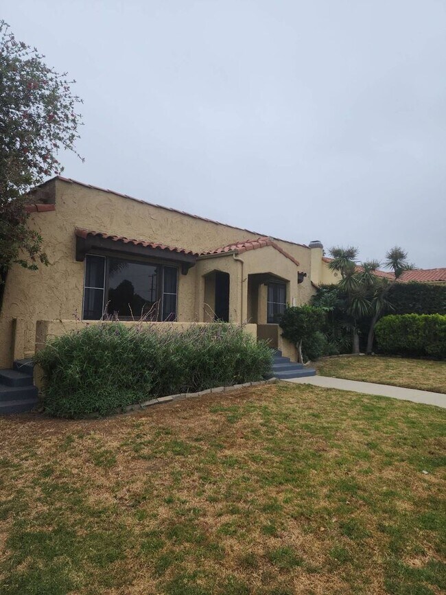 Building Photo - Coming Soon Charming 2-bedroom, 1-bathroom house with 2 car garage and spacious yard